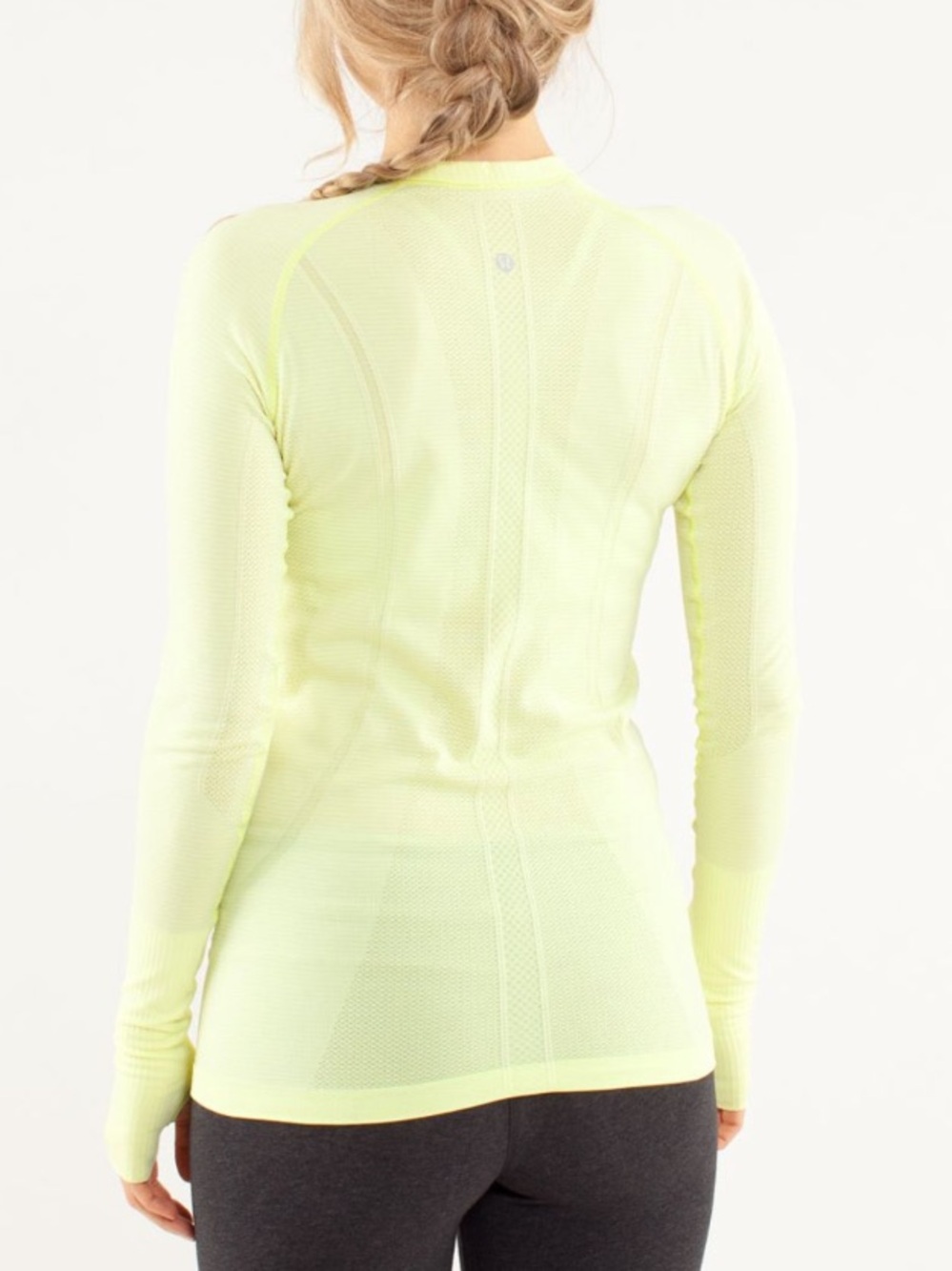 Lululemon Run: Swiftly Tech Long Sleeve
Clarity Yellow